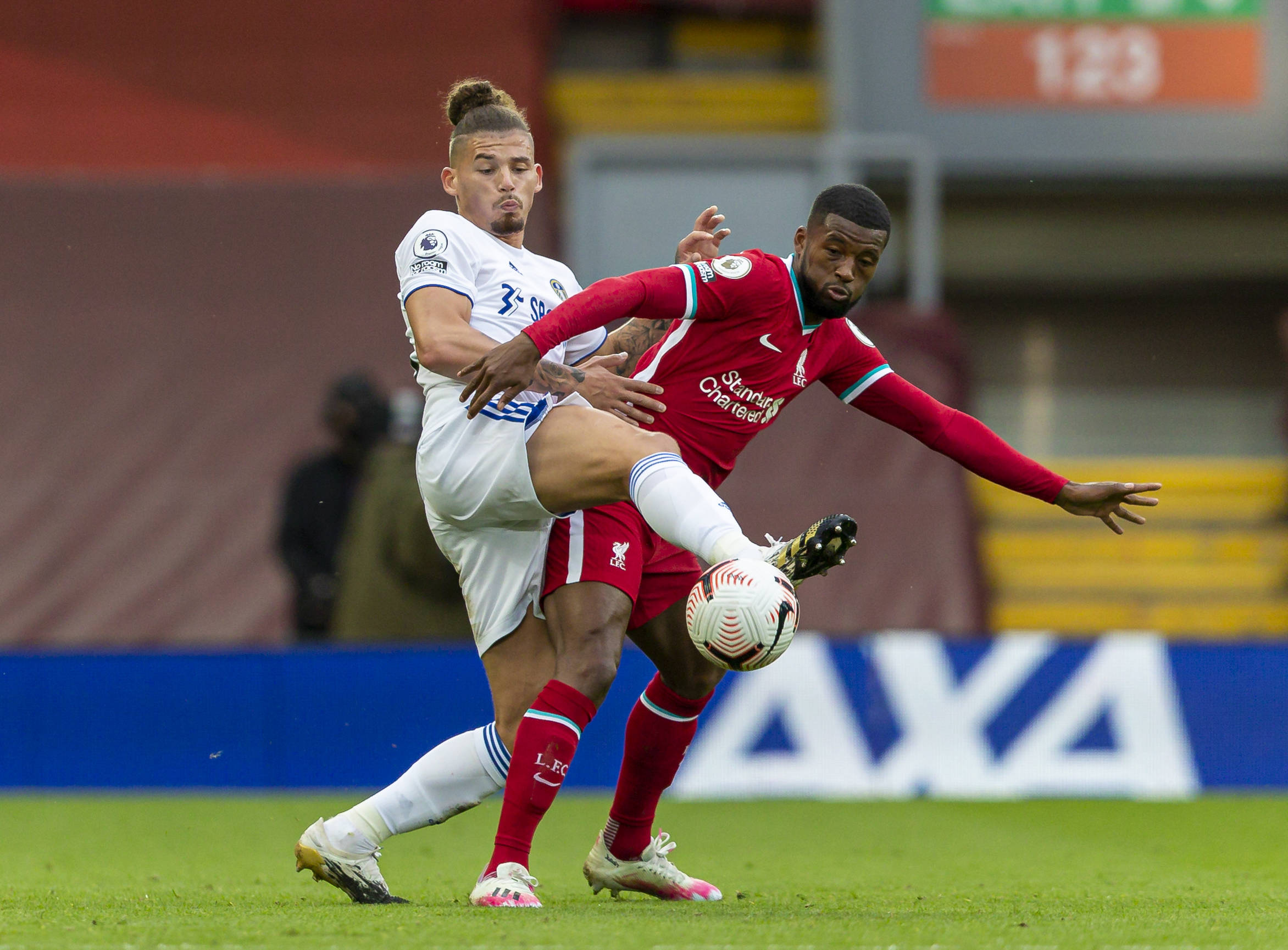 南足球的国 南足球的国